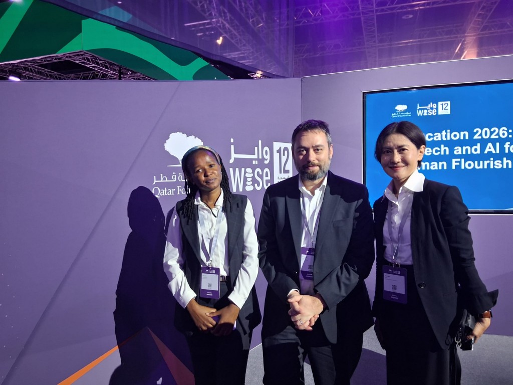 カタールで一緒にプレゼンしたチームメンバー