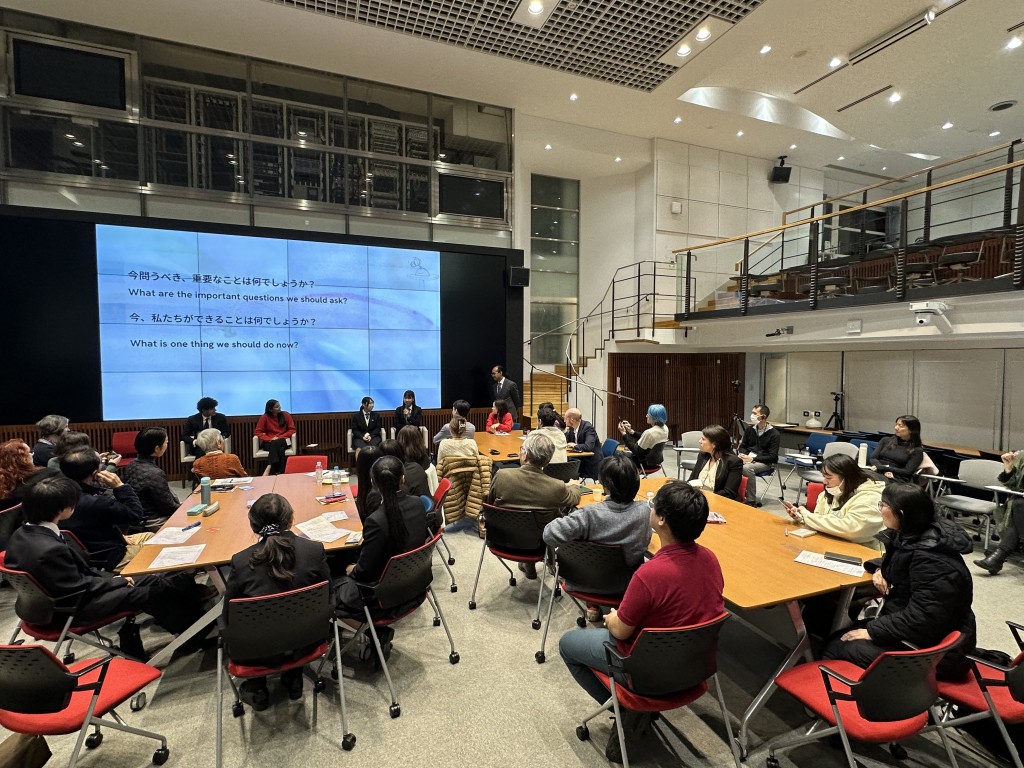 エモリー大学のブレンダン教授とともに未来について意見交換